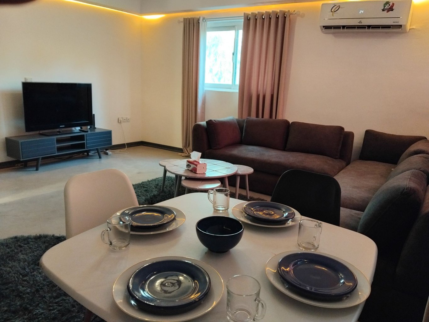 آپارتمان دوخوابه بنان تست