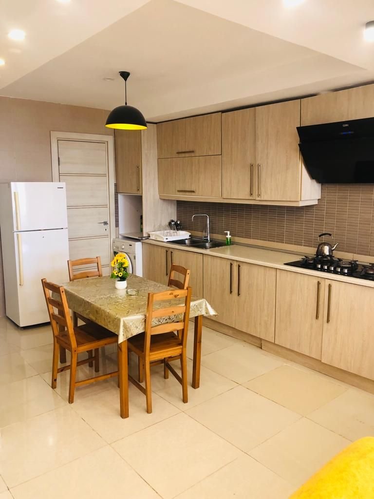 ویلا دوخوابه ساحلی استخردار افرا تست