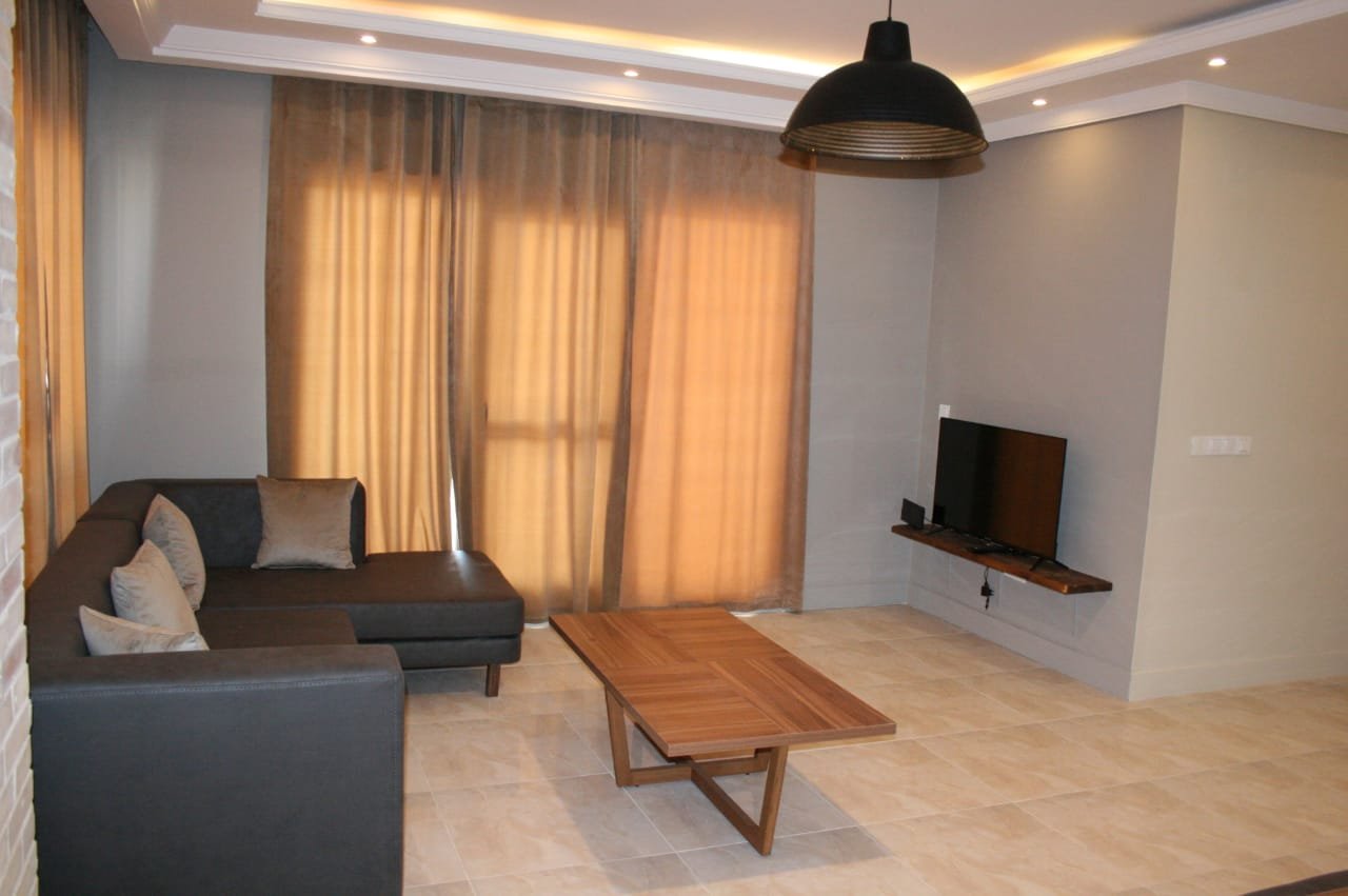 آپارتمان سه خوابه ایوان نوبنیاد تست