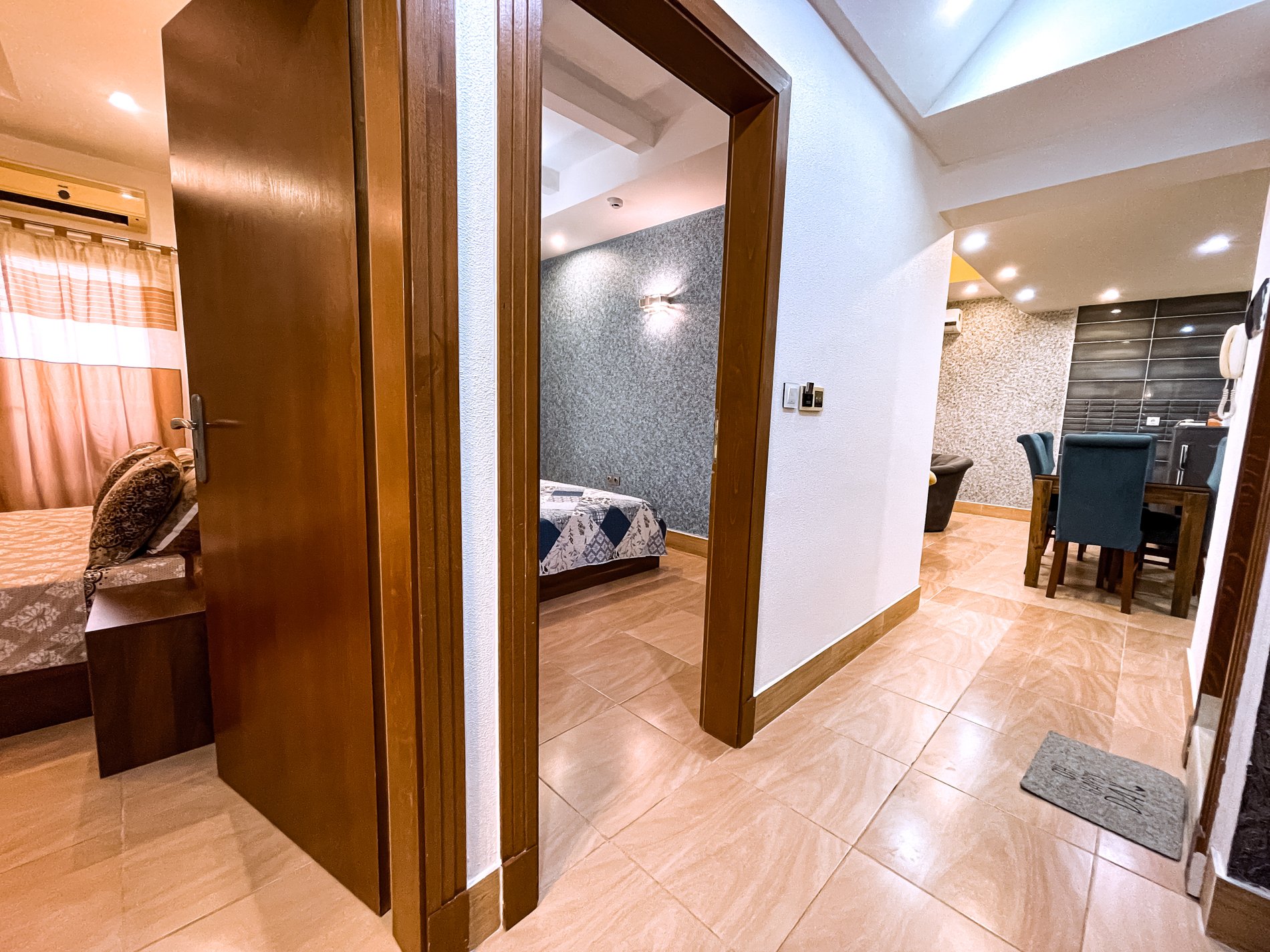 آپارتمان دوخوابه ورشو تست